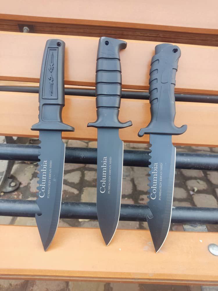 چاقوی شکاری کلمبیا AX1 1 چاقوی شکاری کلمبیا AX1