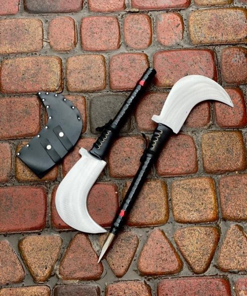 داس نیزه دار