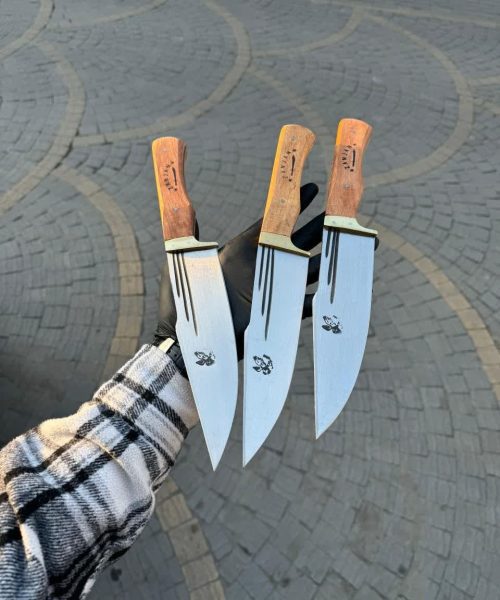 چاقوی شکاری دوستی