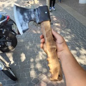 تبر پنجه ای