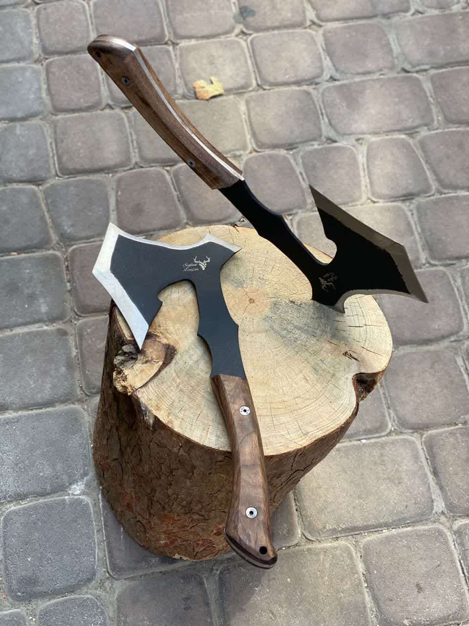 تبر هانتر 1 تبر هانتر