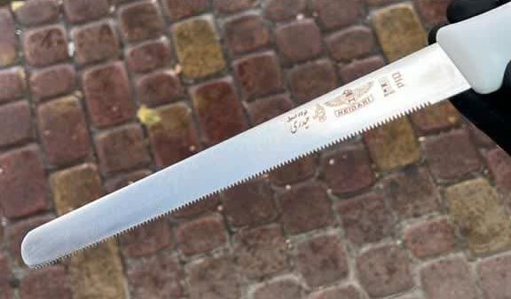 کارد اره ای بگت بر 25 سانتی 3 کارد اره ای باگت بر 25 سانتی