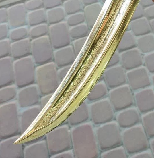 خنجر برنزی 2 خنجر برنزی