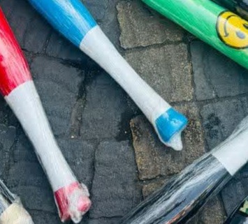 چوب بیسبال 45 سانتی 2 چوب بیسبال 45 سانتی