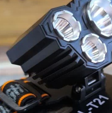 چراغ پیشانی فورمکس 2 چراغ پیشانی فورمکس