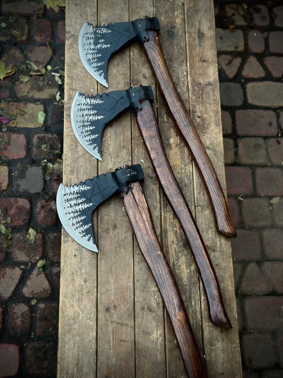 تبر جنگلی درجه یک 1 تبر جنگلی درجه یک