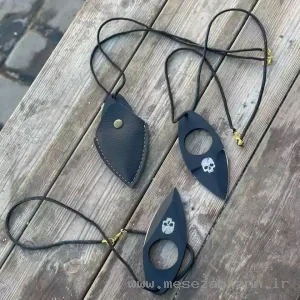 چاقوی گردنبندی اسکلتی