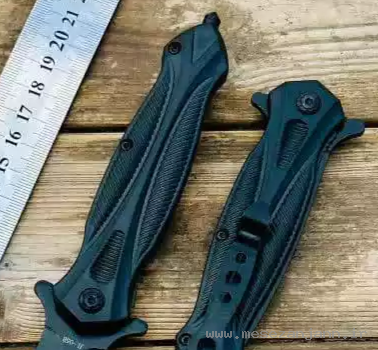 چاقوی جیبی صلیبی 3 چاقوی جیبی صلیبی