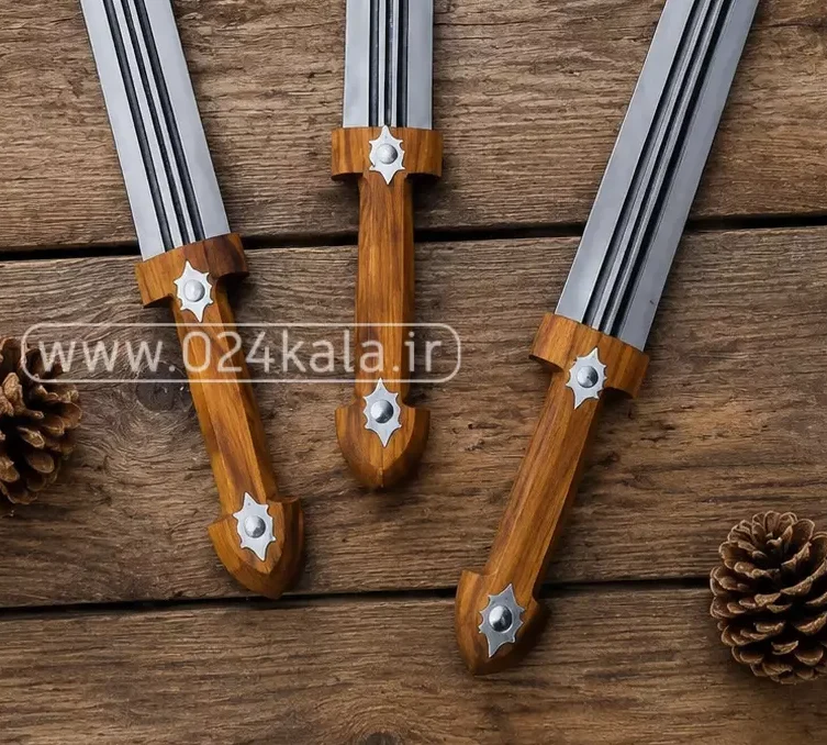 قمه 60 سانتی دو لبه استاد فرخی 2 قمه 60 سانتی دو لبه استاد فرخی