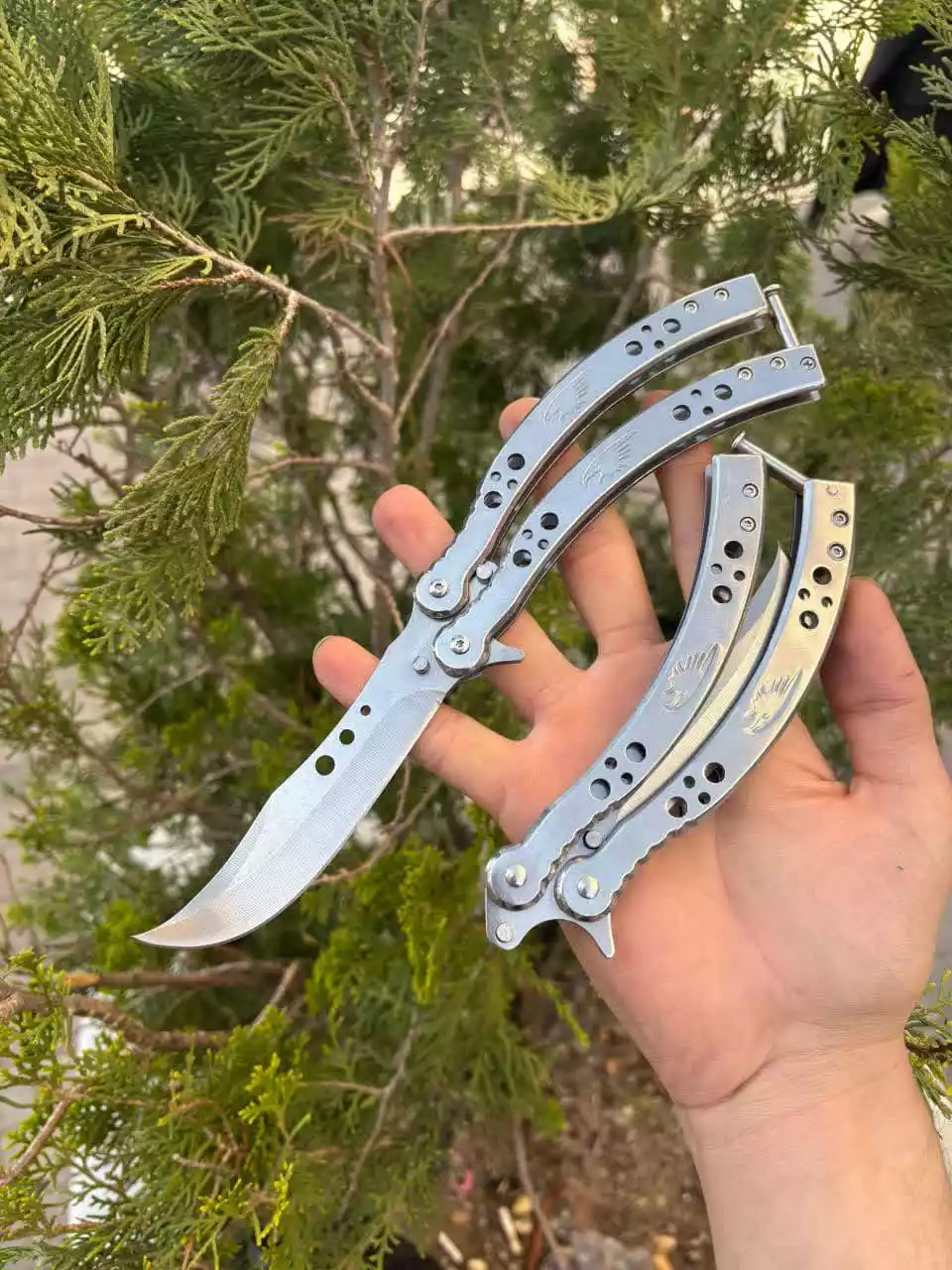 چاقوی پروانه ای عقاب 1 چاقوی پروانه ای عقاب