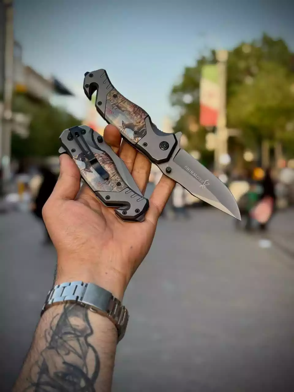 چاقوی جیبی نیمه اتوماتیک 1 چاقوی جیبی نیمه اتوماتیک