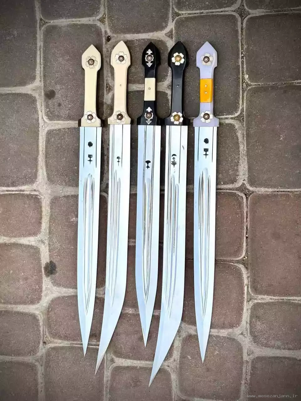 نیمچه قمه 40 سانتی کبیری 1 نیمچه قمه 40 سانتی کبیری