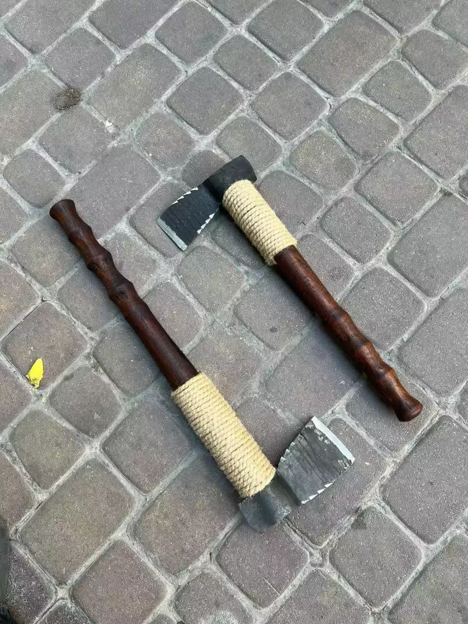 تبر بند پیچ جنگلی T81 1 تبر بند پیچ جنگلی T81