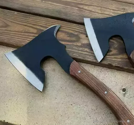 تبر یخشکن فولادی 2 تبر یخشکن فولادی