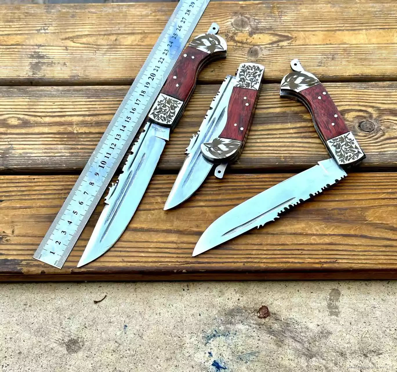 چاقوی دنده ای نیم غلاف مطهر 1 چاقوی دنده ای نیم غلاف مطهر