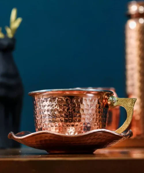 فنجان و نعلبکی نیلوفری