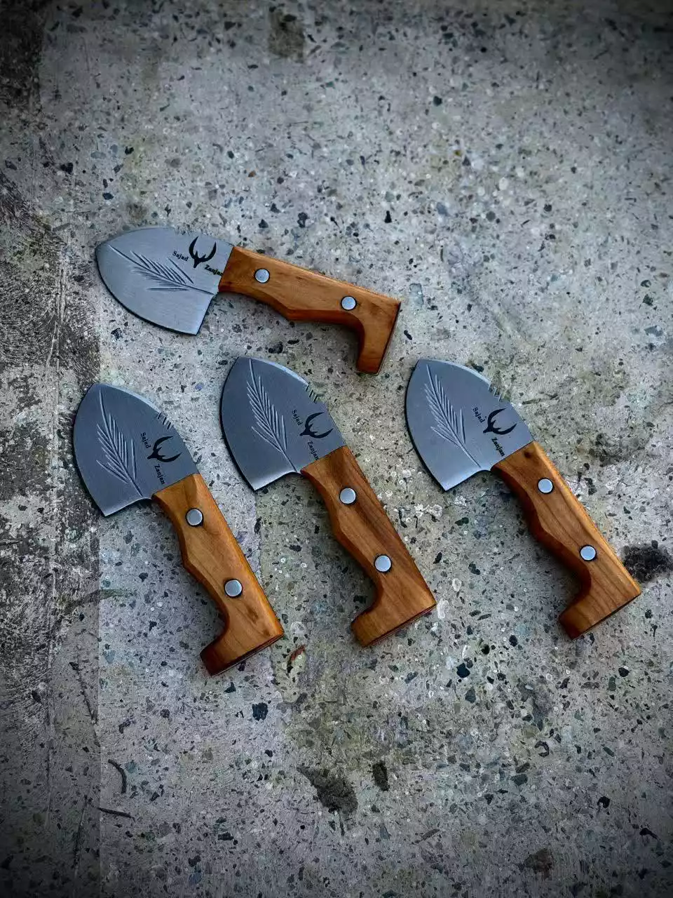 تیزی تیغه بادومی 1 تیزی تیغه بادومی