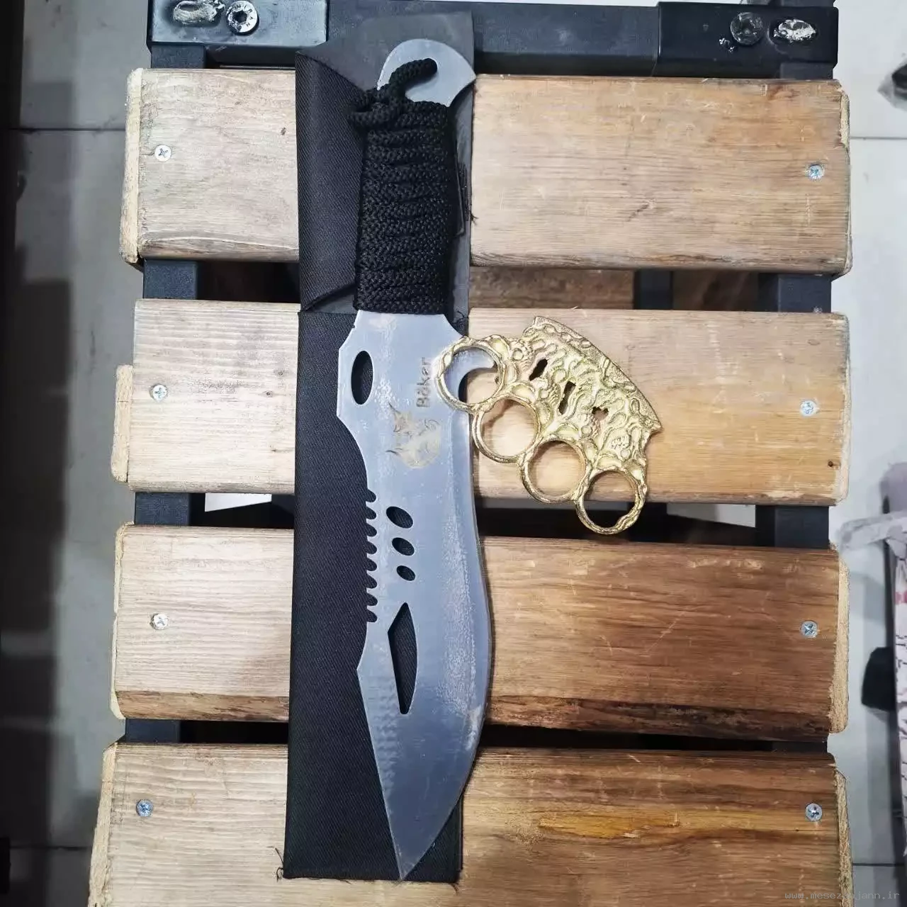 ست چاقوی شکاری و پنجه بکس 1 ست چاقوی شکاری و پنجه بکس